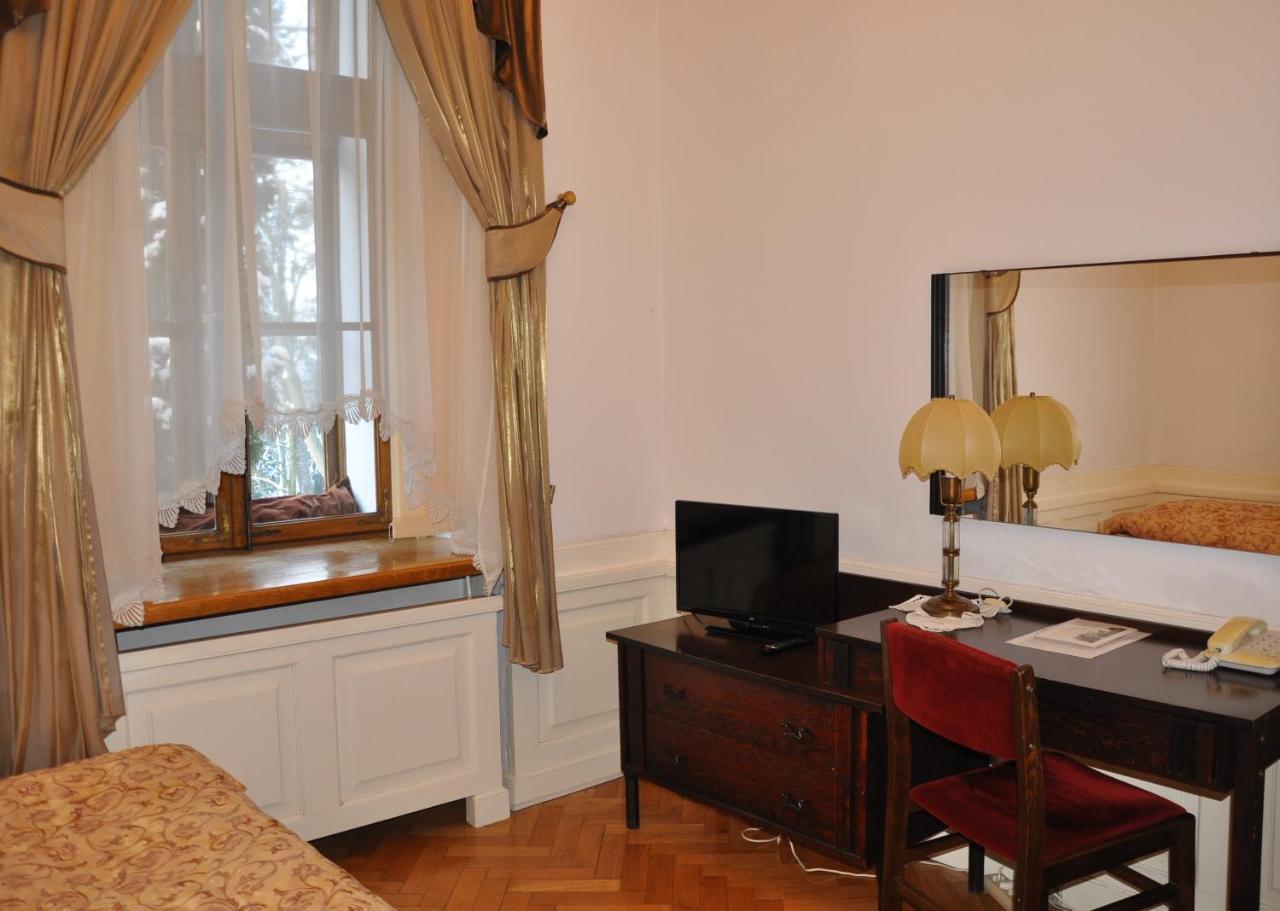 Hotel Zamek Pultusk Dom Polonii Εξωτερικό φωτογραφία